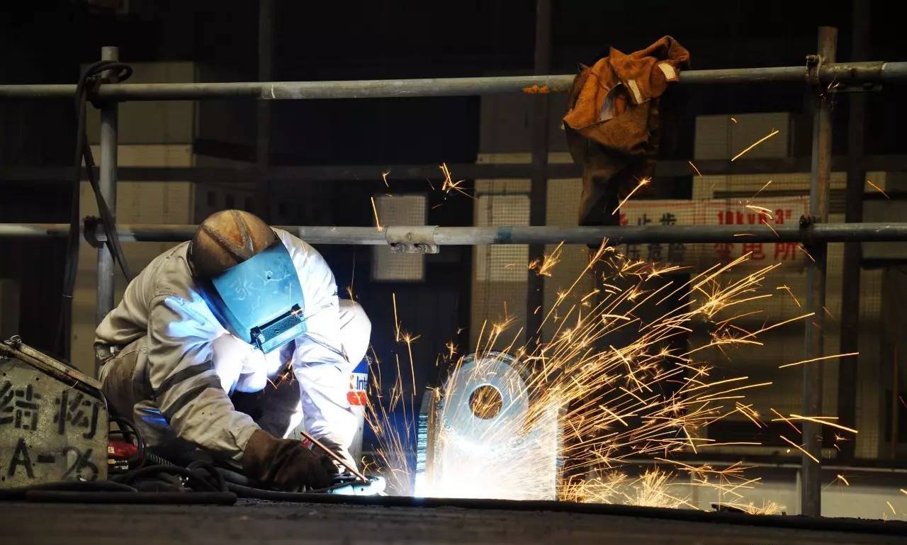 中环学校 焊工培训毕业照